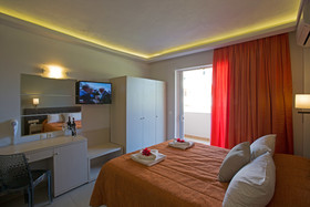Mareblue Beach Corfu Resort