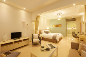 Pictures Suites