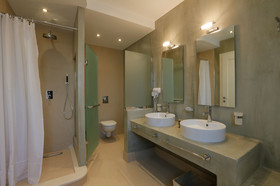 Pictures Suites