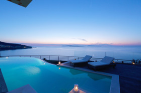 Pictures Suites