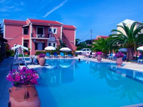 Voula Apartments