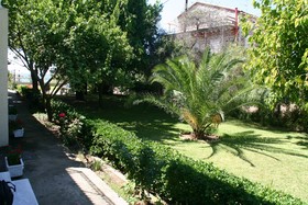 Kantas Beachfront Studios