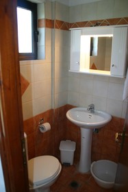 Kantas Beachfront Studios