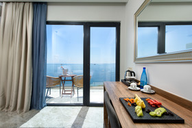 Golden Mare Barbati Hotel