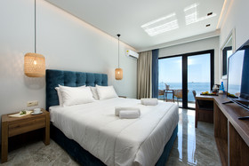 Golden Mare Barbati Hotel