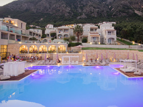 Golden Mare Barbati Hotel