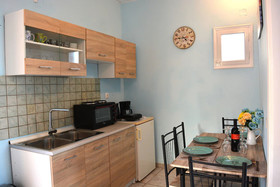 Marios Apartments Barbati