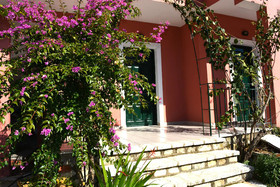 Marios Apartments Barbati