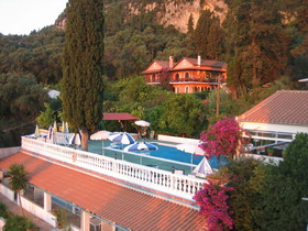Andromaches Holiday Apartments