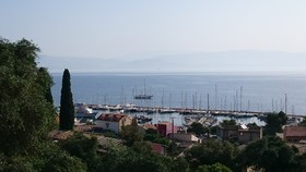 Roza Studios