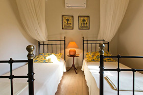 Casa Paleopolis