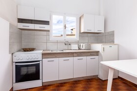 Dany Apartments by Estia