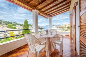 Dany Apartments by Estia