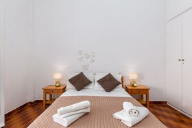 Dany Apartments by Estia