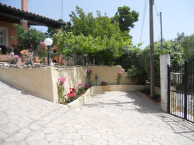 Effi House
