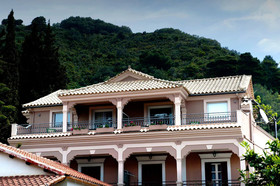 Kadith Apartments by CorfuEscapes