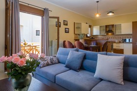 Louisa's Summer House