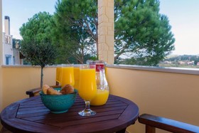 Louisa's Summer House