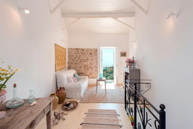 Nausica House