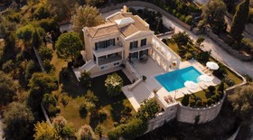 Villa Ellania