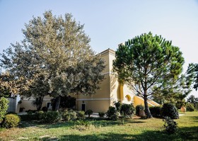Villa Ellania