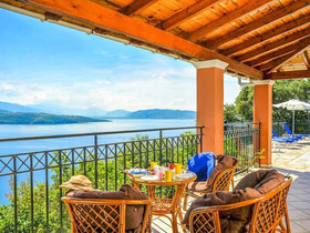 Villa Zeus