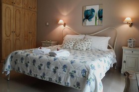 Kaloudis Apartments & Studios