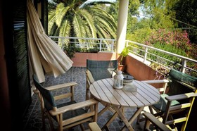 Kaloudis Apartments & Studios