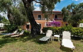 Marilena Apartments & Studios