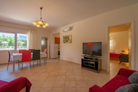 Villa Rosa 2