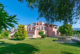Villa Rosa 2