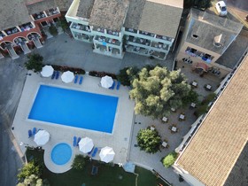 Bintzan Inn
