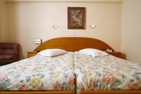 Bintzan Inn