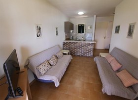 Menigos Resort