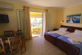 Menigos Resort