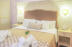 Art Hotel Debono