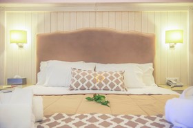 Art Hotel Debono
