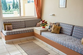 Asteraki Aparthotel
