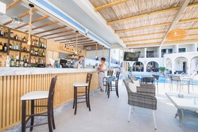 Opera Blue Hotel
