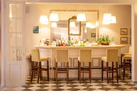 Opera Blue Hotel