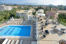 Palapart Gikas Studios & Suites