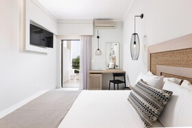 Paradise Hotel Corfu