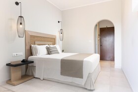 Paradise Hotel Corfu