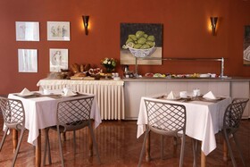 Paradise Hotel Corfu