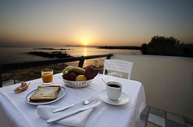 Sea Breeze Beis Apts