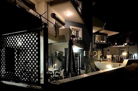 Sea Breeze Beis Apts