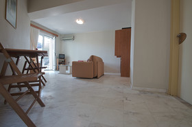 Sea Breeze Beis Apts