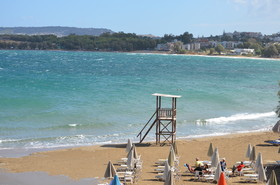 Sea Breeze Beis Apts