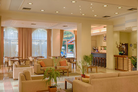 CNic Hellinis Hotel