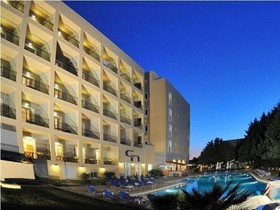 CNic Hellinis Hotel